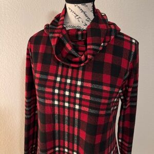 NEW NEVER WORN. R&K Red and Black Plaid Sweater Dress, attachable cowl neck